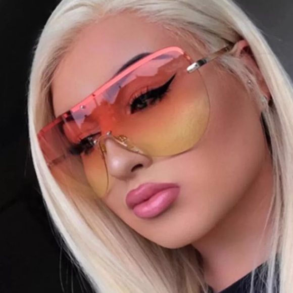 oversized aviator sunglasses